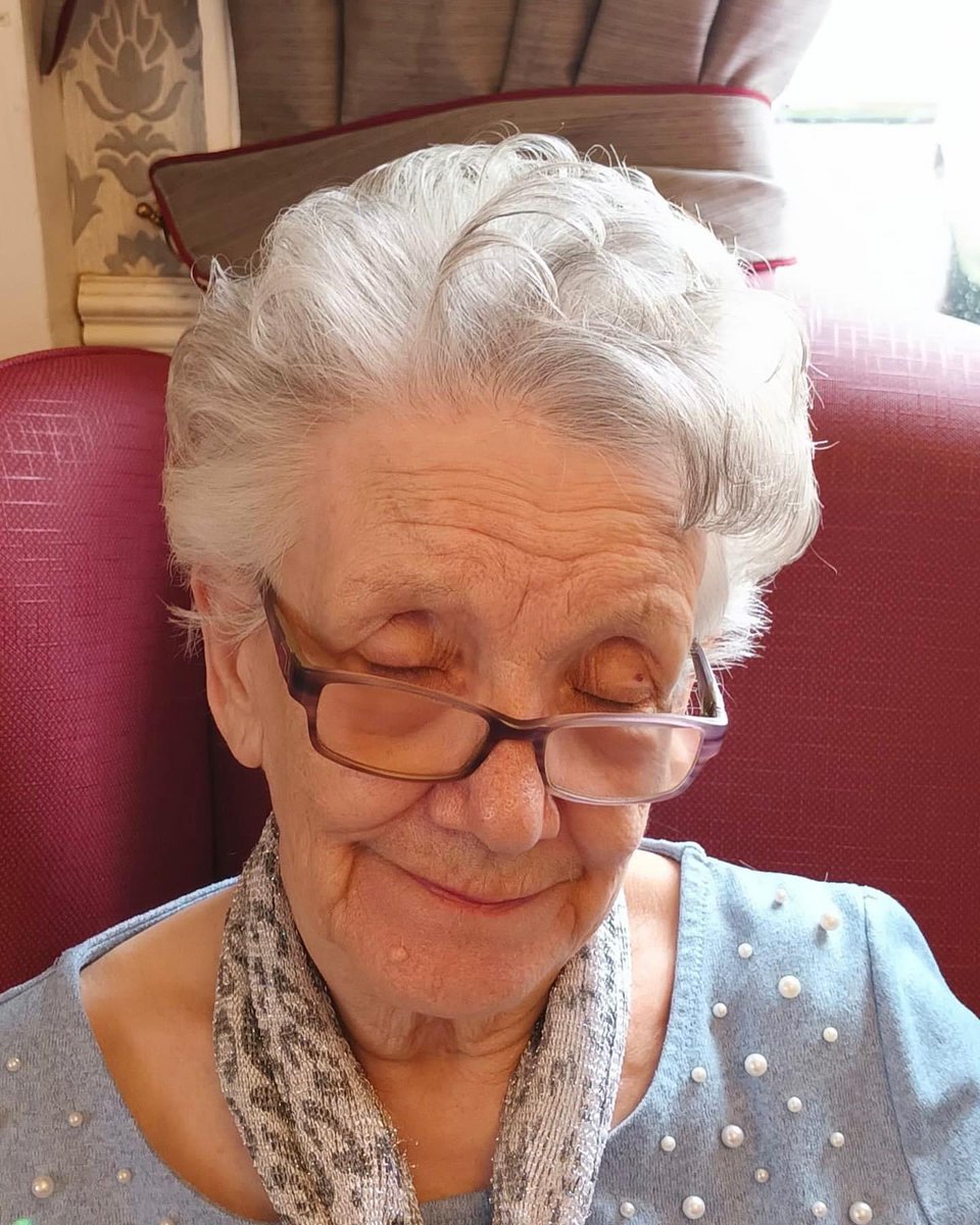 BonehillLodge's tweet image. Earlier this week a few of our ladies had a great visit from our hairdresser! 💇🏼‍♀️✨

They had their hair washed, cut and curled in the style of their liking! 💆🏻‍♀️
They’re looking lovely and feeling every more confident! 🤩

#carehome 
#haircut #hairstyles