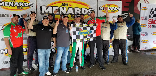 HoursofRacing's tweet photo. On this day in 2019, @michaelself scored his 5th career @ARCA_Racing win at @Salem_Speedway #ARCA #KentuckianaFordDealers200 #FlyTheV #DINOracing #TeamToyota https://t.co/z2IvjvHs6v