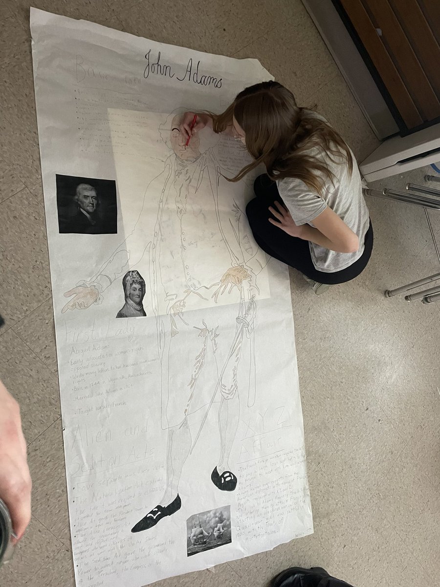 missulrich_ss's tweet photo. 5th period is crushing it https://t.co/4Qx0mGFcX7