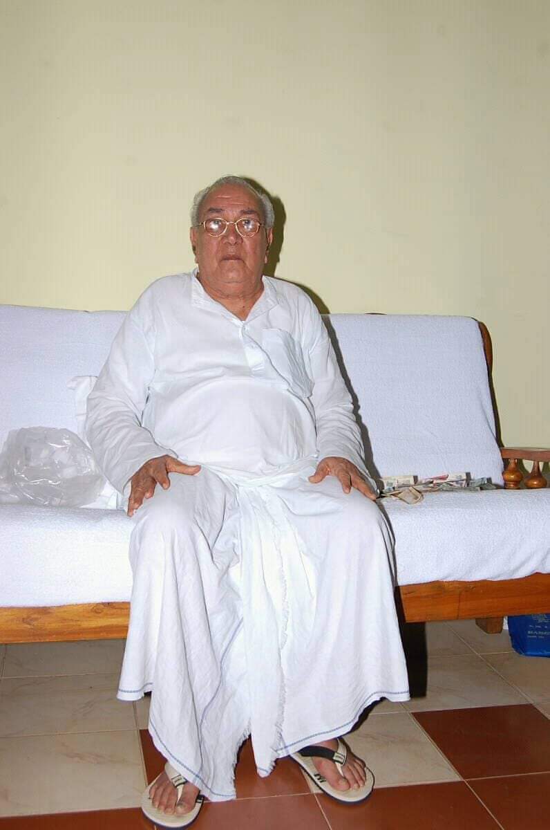 Incredible Yog , that happens what we never think by #GuruSiyagSiddhYog
During meditation some strange thing  happens like unknown exercise to cure diseases strong stretching muscles ,No word to say .
Simply say follow #GSSY and* be happy *