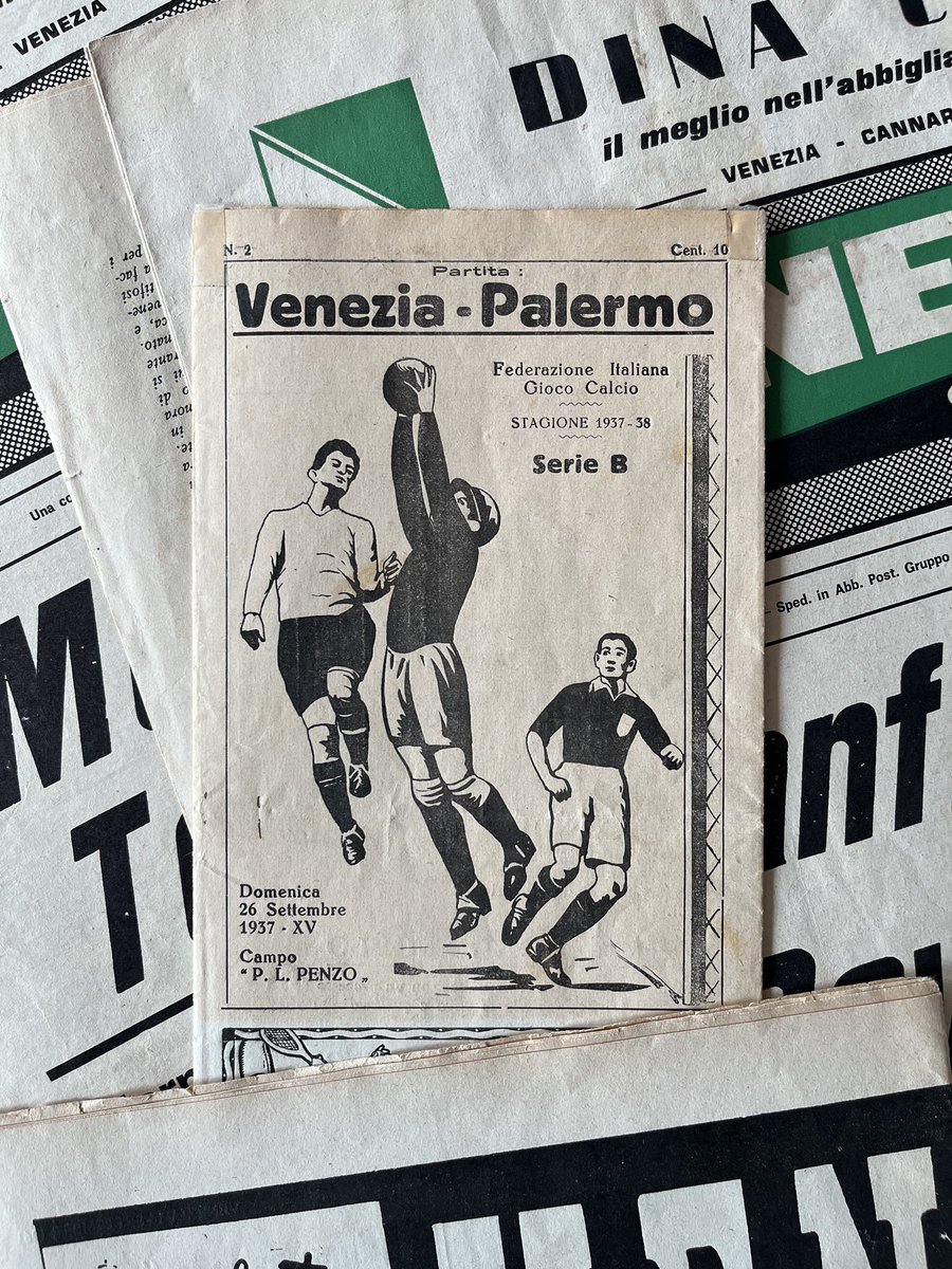 VeneziaFC_EN's tweet photo. 15.04.2023
14:00 CET
Stadio Pier Luigi Penzo

Venezia - Palermo

#ArancioNeroVerde 🟠⚫️🟢 https://t.co/cyFP9vq3Li