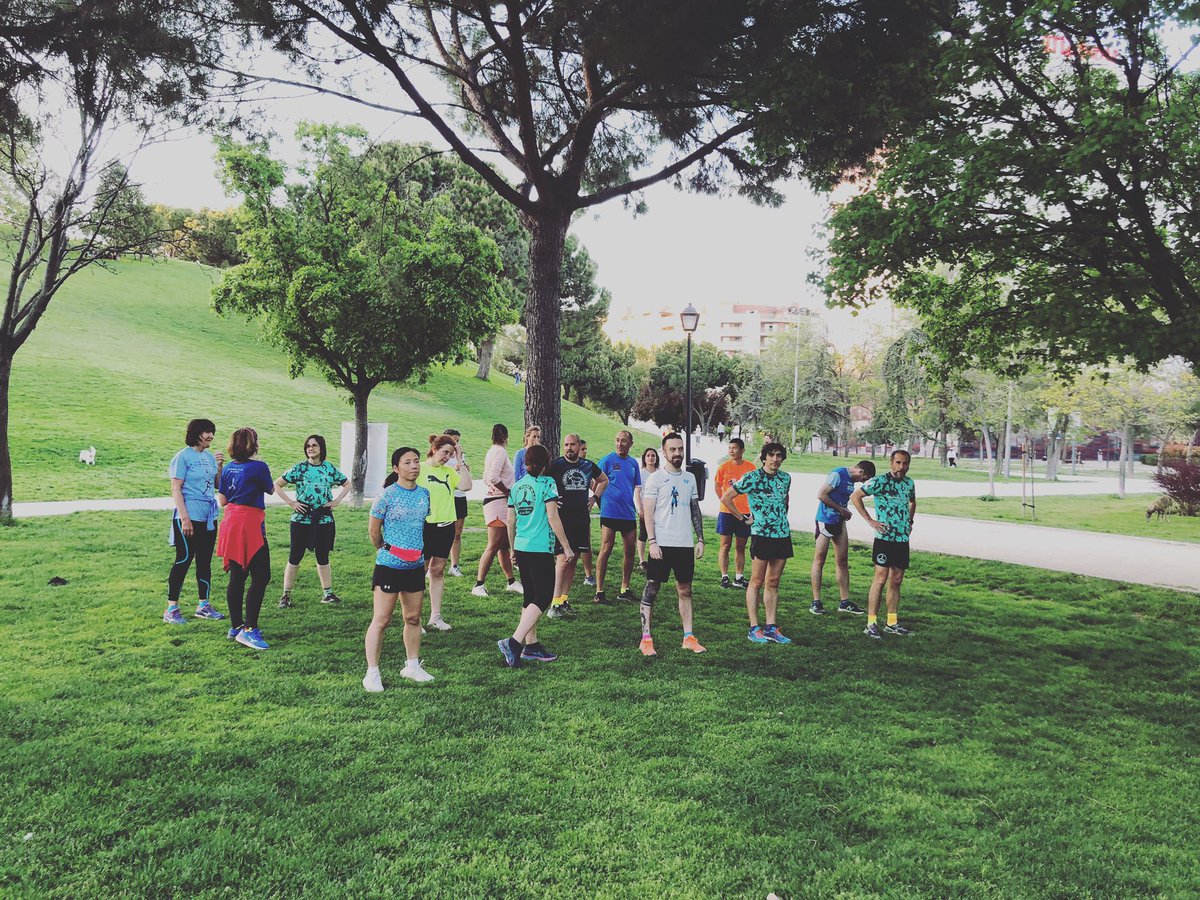 Running Park Madrid tweet media