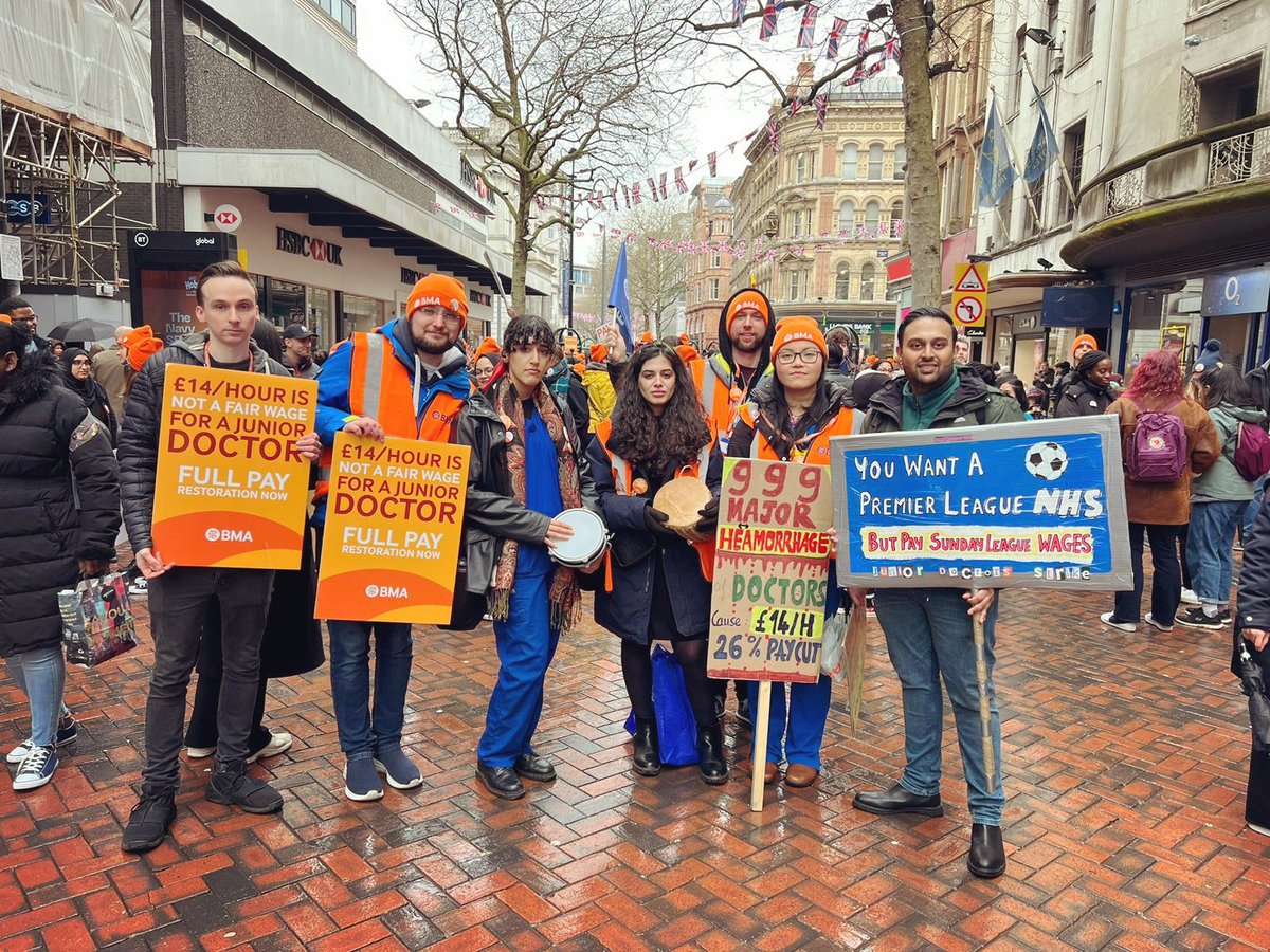 Dr Tanya tweet media