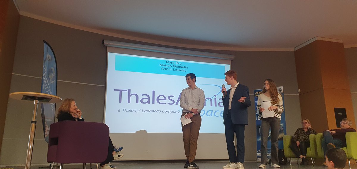 Un retex de stage réussi pour nos élèves du Parcours Espace: un grand merci au Club Galaxie ! Offrir à nos élèves une immersion dans 7 entreprises de l'écosystème spatial toulousain leur a donné l'envie d'oser! <a href="/MostafaFourar/">Mostafa Fourar</a> <a href="/leclercarno/">Arnaud Leclerc</a> <a href="/FAURIEHERBERT/">A.FAURIE-HERBERT</a> <a href="/HerveAmeziane/">Améziane Hervé</a> <a href="/CirgueE/">CIRGUE Elodie</a>