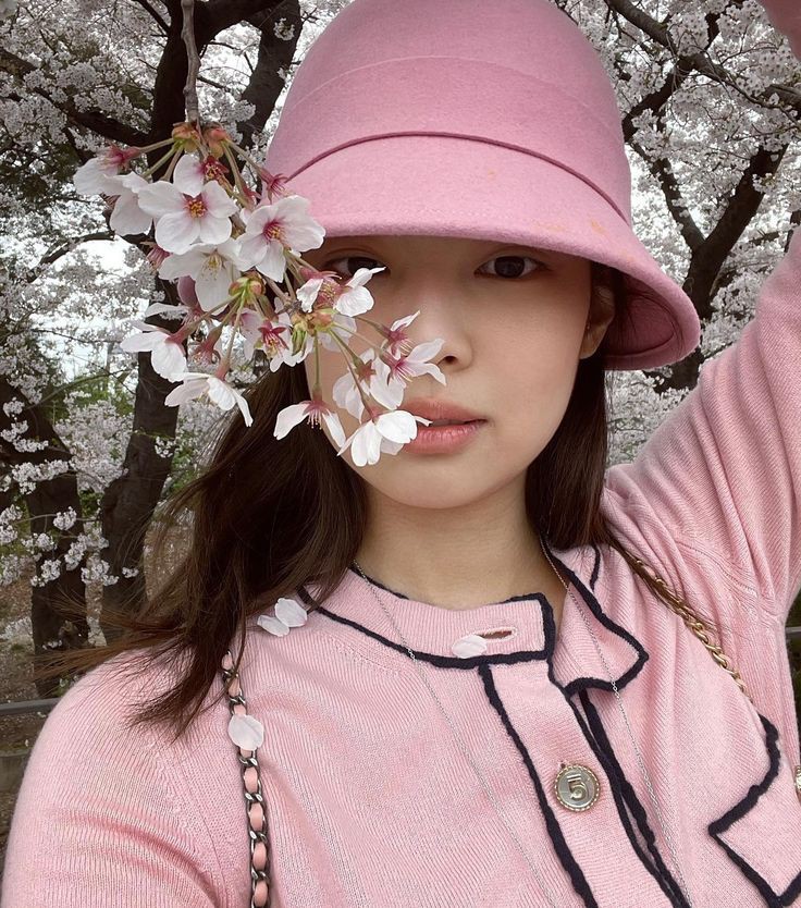 chicky_lynzie's tweet photo. Day(4)
^~^Hiii im lynziee looking for interactive moots!!
🩷19yo (04)
🩷She/her, ISTJ
🩷not new #stantwt or #kpoptwt and #aureader
🩷Ults #straykids
🩷Looking for moots, any fandoms
~I hope we can be moots
~rt and like thankyou for appreciate
pls checked my pinned thankyou🩷 https://t.co/xj8wjQd2g6