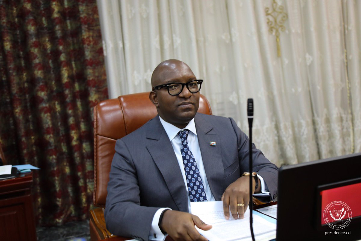 Presidence_RDC's tweet image. #RDC 14.04.2023|#CitéUA
Le Chef de l’État, Félix Antoine Tshisekedi Tshilombo préside, en présentiel, ce vendredi, à la Cité de l’UA, la quatre-vingt-quatorzième réunion du Conseil des Ministres.