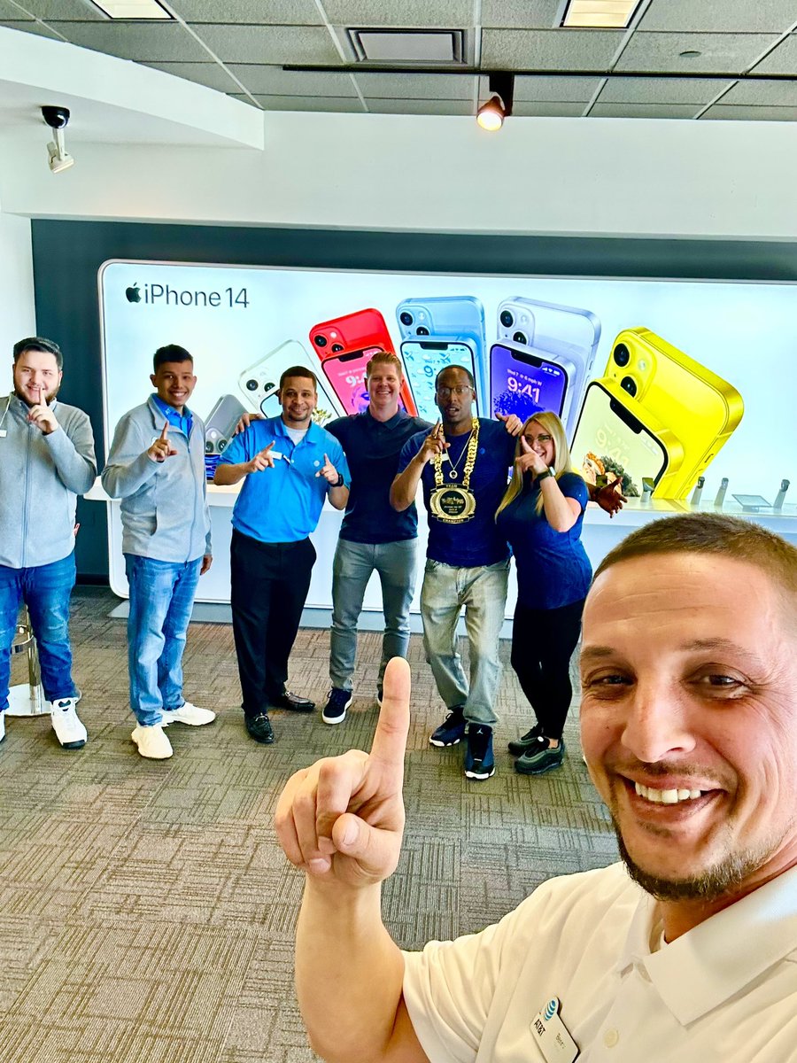 Congratulations to Benny, Nate and our Horseheads Team for earning our Team Champion Chain in the month or March! Shoutout to Benny and Nate adding another Golden Whistle 🏆 for being our Top Coaches and Isaiah and Marcus finishing in our 🔝 5! #NYNJStateOfMind <a href="/OneNYNJ/">OneNYNJ</a>