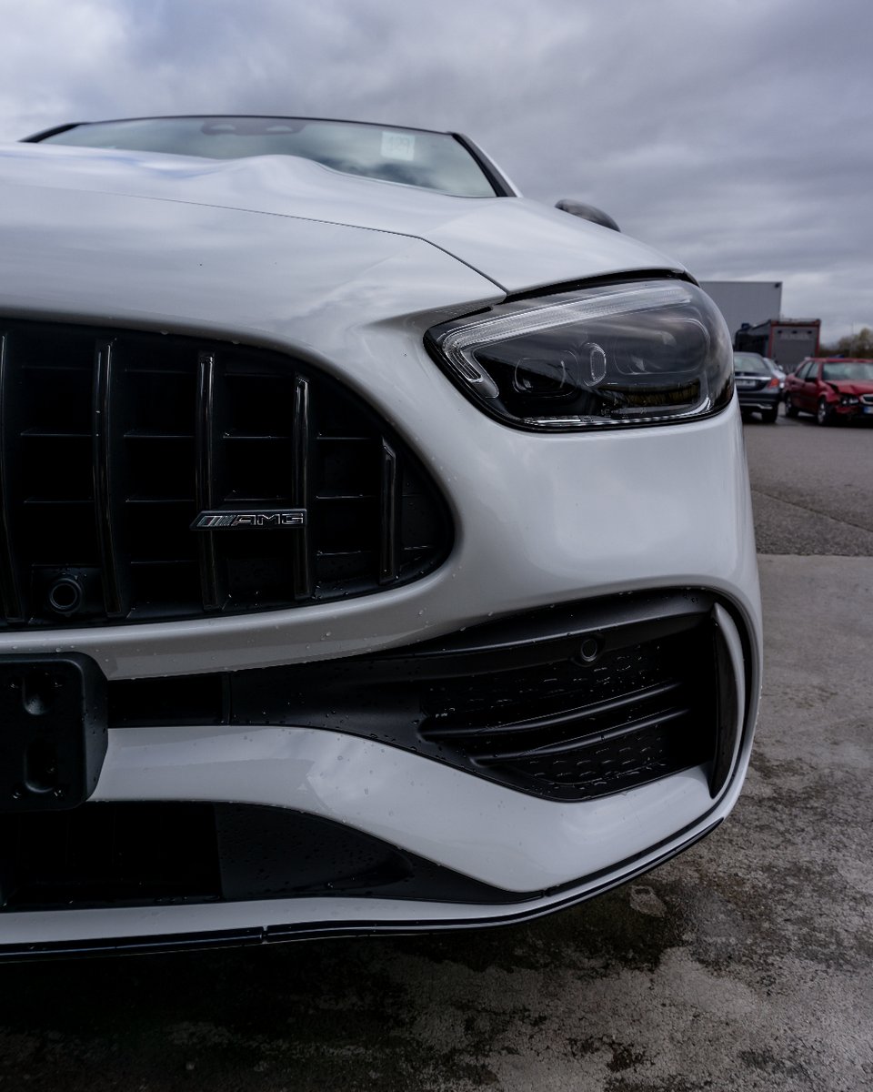 CariopeMotor's tweet photo. ¿Estás listo para sentir la emoción de la carretera en un Mercedes-Benz?
¡Hazlo realidad hoy! En nuestro concesionario 100% online 🔗 https://t.co/Yr8aSwgrcY
#MercedesBenz #ExperienciaDeConducción #PotenciaYElegancia #EmociónDeLaCarretera #concesionarioonline @grupoadarsa https://t.co/qQ1z5wbBVp