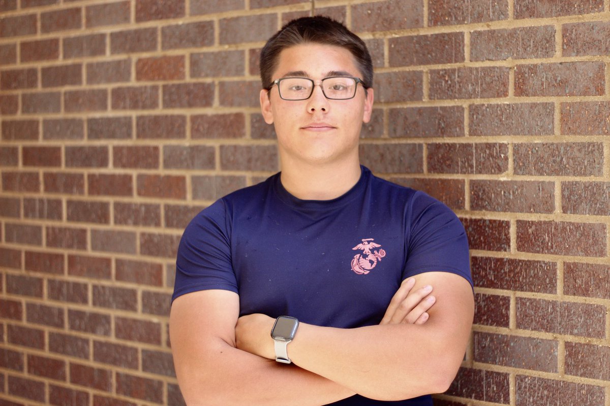 bghsccr's tweet photo. CJ Scott is a senior who has enlisted in the United States Marine Corps. 

He ships out in July and will work as an Aviation Electrical Technician. He plans to make a career out of the Marine Corps.

We’re excited for you and thankful for your willingness to serve, CJ! https://t.co/ZMZPALYhxl