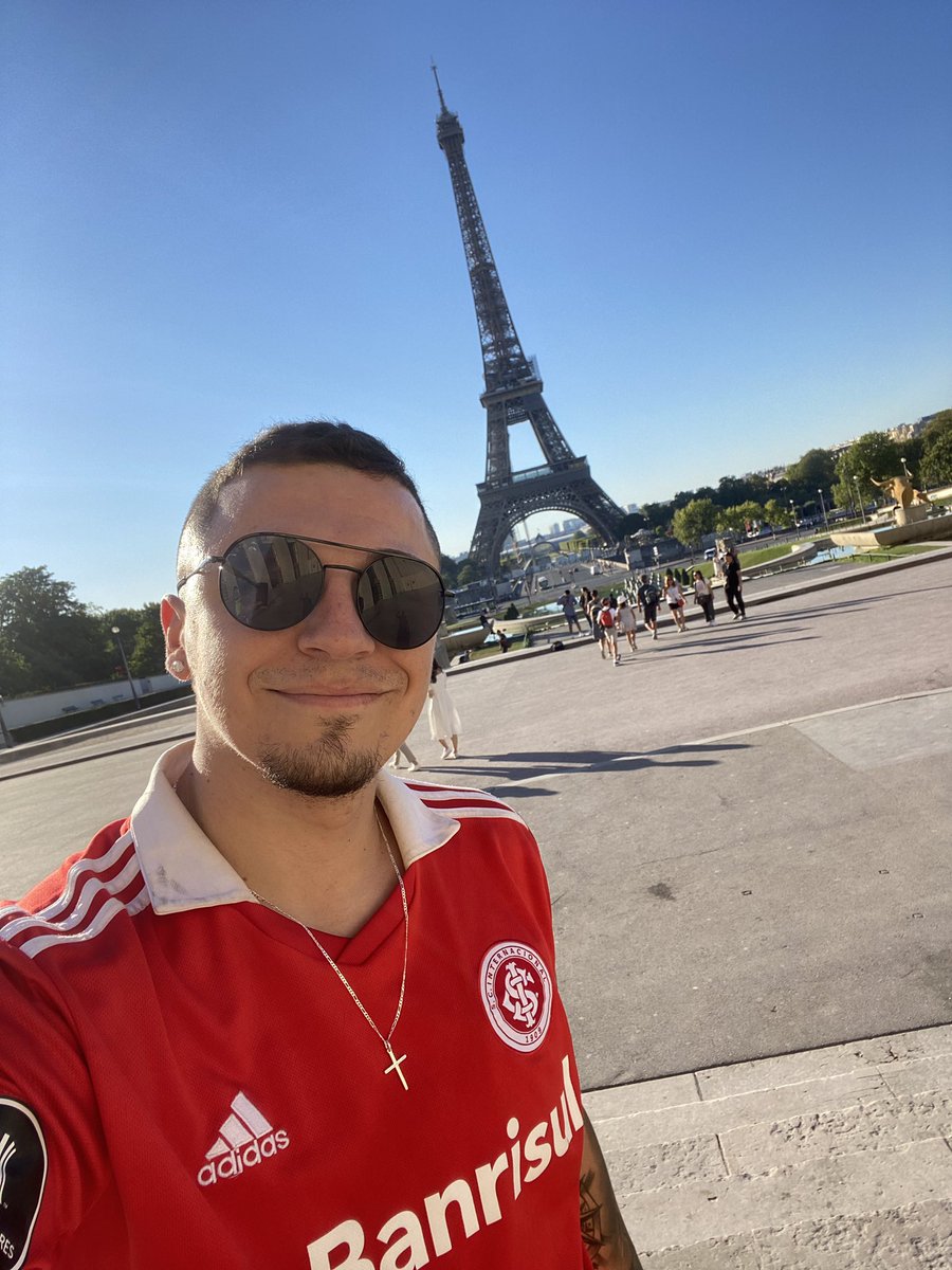 lucasmaciel92's tweet photo. @SCInternacional #interpelomundo
Paris é Inter 🇫🇷 https://t.co/2AADYWKg5O