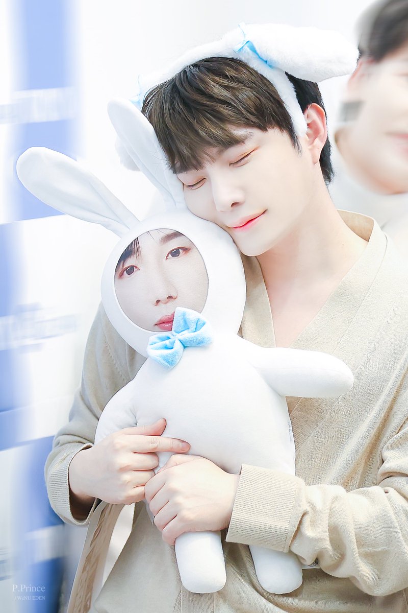 bigflo_pp's tweet photo. 230409
#EDEN  #이든 
#위앤유　#WeNU
@JUNGEDENx92 https://t.co/nV313h31FZ