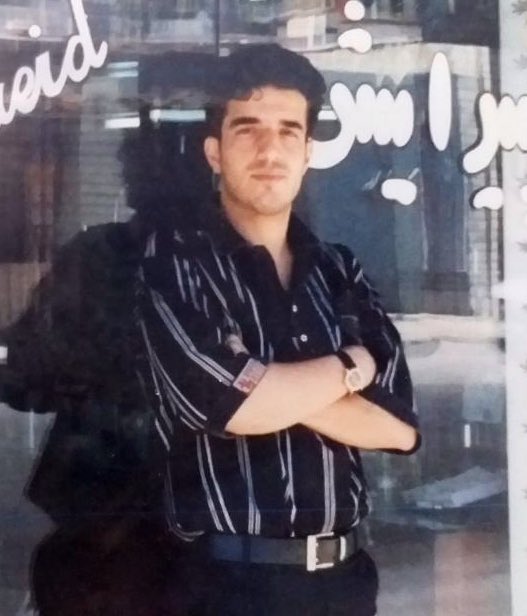 etmoonsari's tweet image. بابا.                                 دختر بابا.