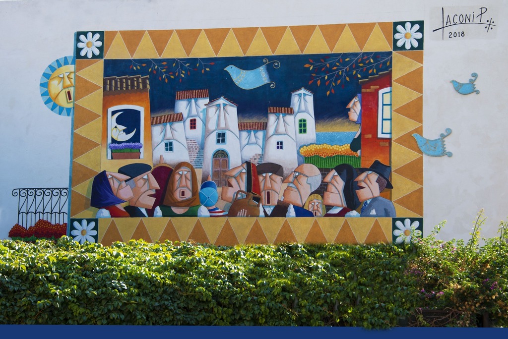 primavera_cuore's tweet photo. #primaveranelcuoredellasardegna23 arriva a #Loceri!
Sabato 6 e domenica 7 maggio potremo visitare il piccolo borgo ogliastrino, ammirare i suggestivi murales che adornano le vie del paese, conoscere le tradizioni locali e assaggiare le specialità culin… https://t.co/c3gNrGwKC3 https://t.co/sb2fbaGbce