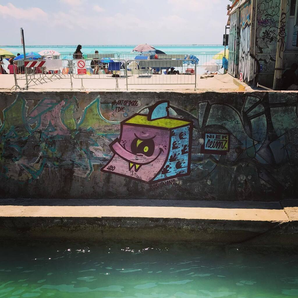 Silverlicchi's tweet photo. #graffiti #streetart #graffitiart #streetartphotography #streetarteverywhere #igersgraffiti #graffitilove #graffitilovers https://t.co/aYsixMwL8C https://t.co/yl7tSYuMDx