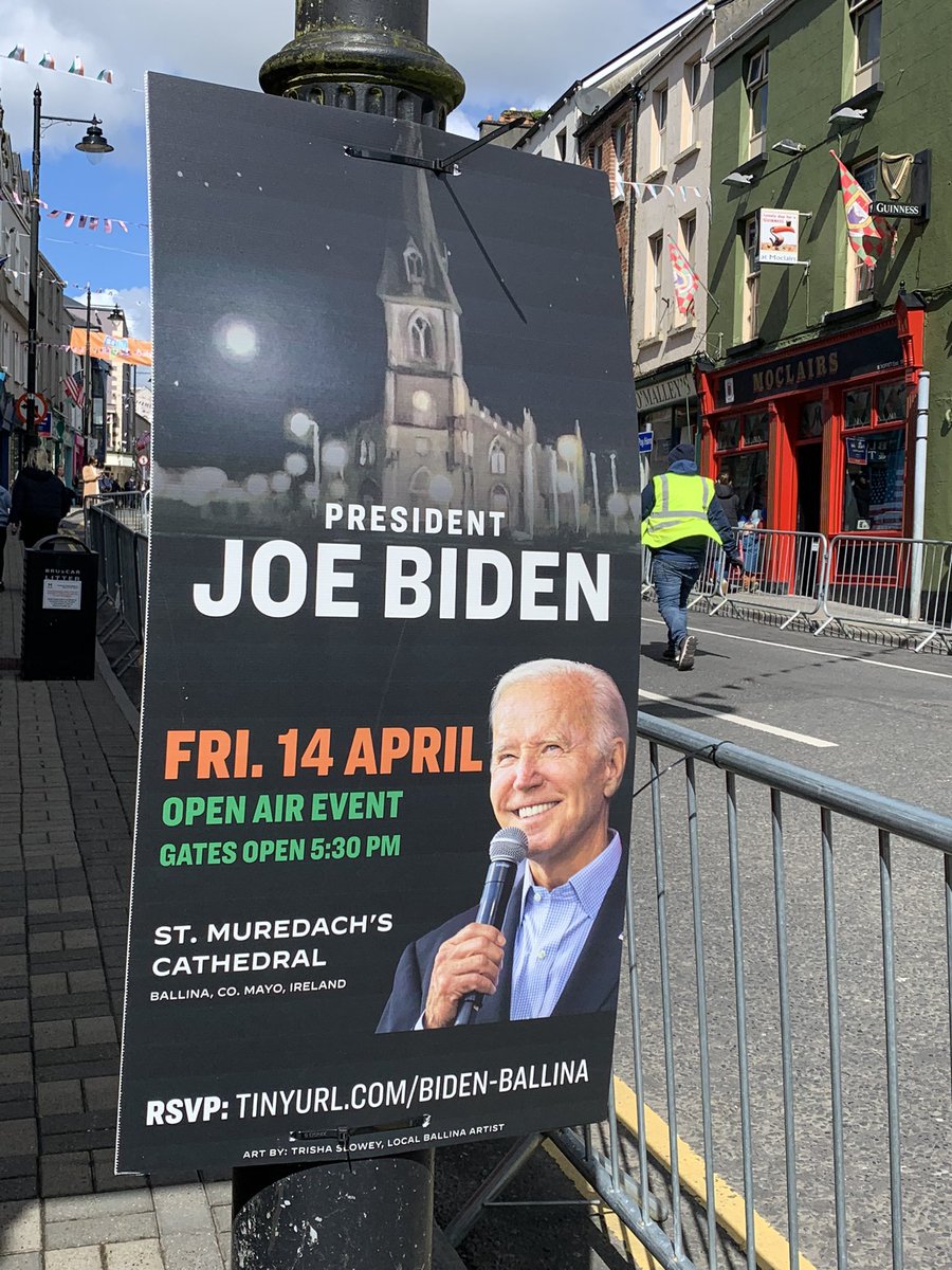 CaitrionaPerry's tweet image. Gorgeous sunny, warm day in #Ballina. Festival vibe in the town as the sound check is underway for the concert and @POTUS speech later. We’ll have it all for you on all @rtenews platforms, inc. a special #Sixone live from here @mcculld #BidenInIreland #BidenVisit @JoeBiden @rte