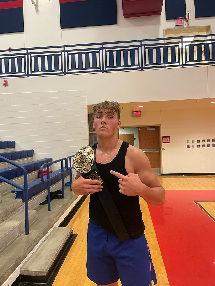 TalawandaBBall's tweet photo. Very Happy to announce @Logan_Smith_32 has committed to play basketball at Miami University-Hamilton next season. Logan's growth has been incredible to watch and he's earned everything that came his way this past season! He's a testament to what an off-season can do! https://t.co/9shnnN0gYL