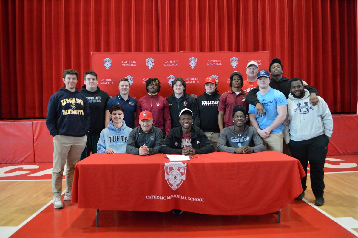 Mmccarthy76's tweet image. CM signing day. @amccarthy2023 off to Wesleyan Football. Thanks to all the coaches that helped get him here. We are grateful. Proud of 14 members of &apos;23 playing in NCAA, see list.
@CathMemFootball
@KevinMa87546138
@EWest28
@dfalzone23
@TheRealTroms
@BillCrabtree1
@kcrabtree55