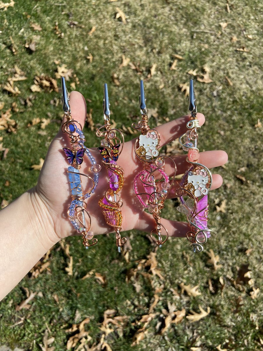 Chantel01c's tweet image. Roach clips I made recently ✨