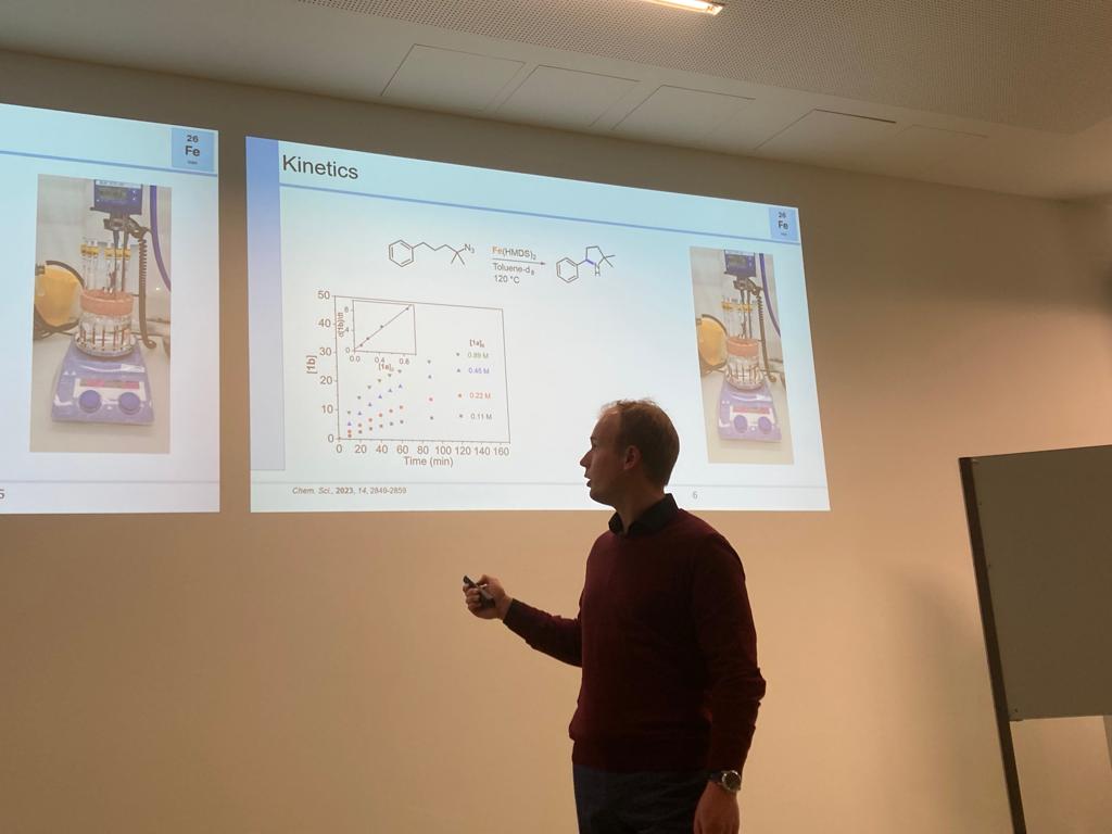 StroekWowa's tweet photo. Excited to have had the opportunity to present my PhD work at the @youngSCS1 #BeNeFri symposium @MerkleInstitute @unifr
Met some interesting new people and had great discussions at the appero 🧐
#phdvoice #PhD #RealTimeChem #academictwiter #Chemistry #chemtwitter https://t.co/XZjI9BLDD9