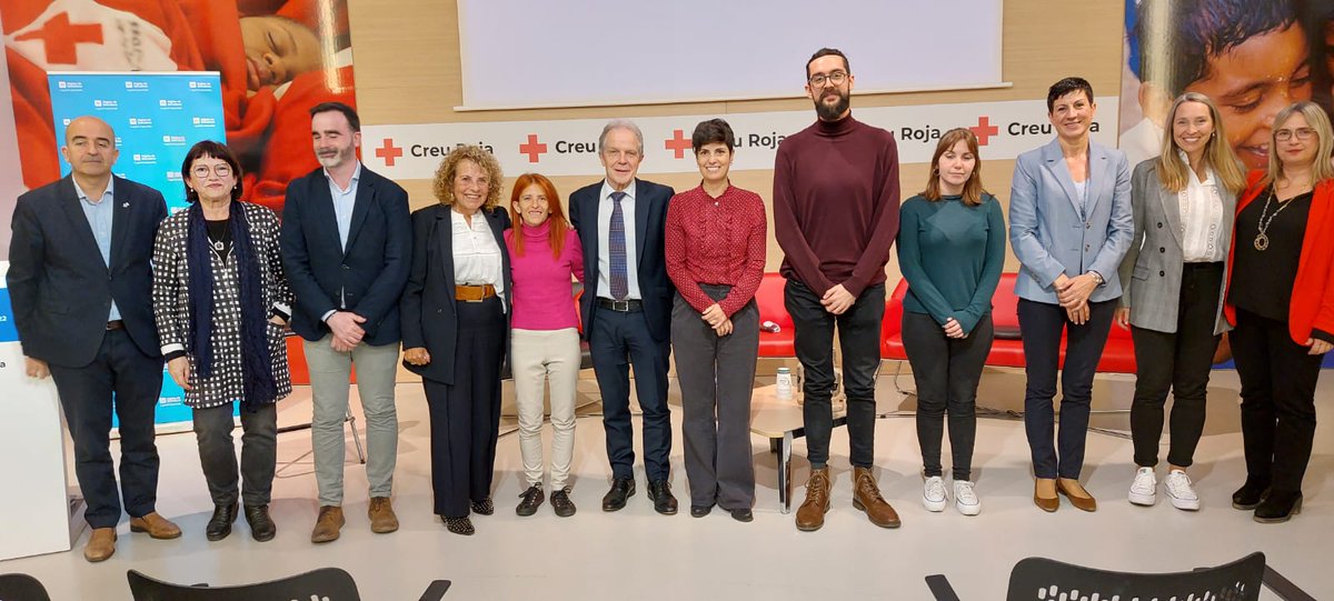 OcupacioCR's tweet image. Moltes gràcies a tots i totes per haver vingut i haver participat en el Segon Balanç del #ProgramaONA.

#OcupacioCreuRoja #PlanEmpleoCruzRoja
