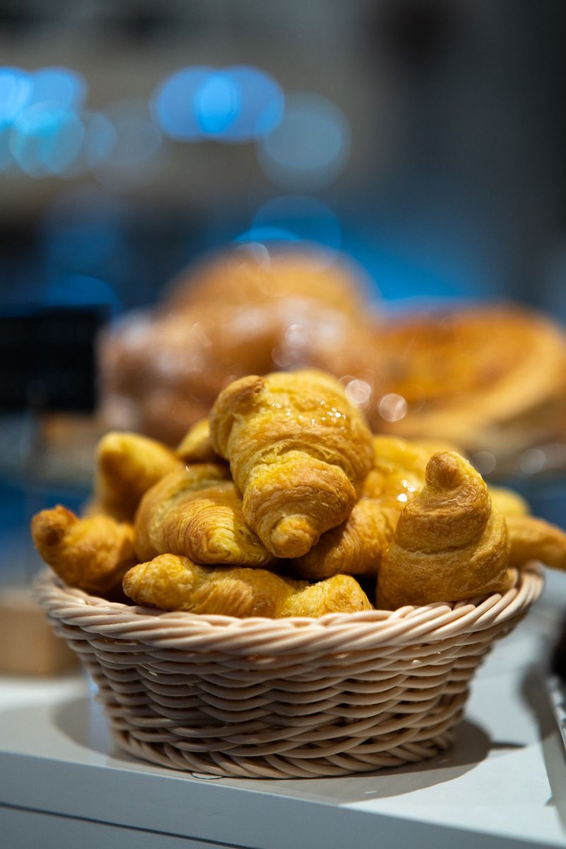 valladolidhotel's tweet photo. 🥐¿Dulce o salado?🥪

🤩 ¡Da igual! Siempre que sean productos km.0. ¡una gastronomía al alcance de la mano!

📷 #ZenitElColoquioDeLosPerros

#HotelesValladolid @Dip_Va @alimentosVALL https://t.co/PY1Z5Eqh44