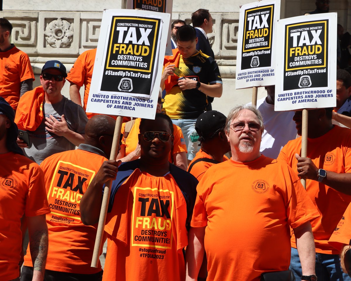 CarpentersNyc's tweet photo. Fantastic work to our 1500 members who came out to our #TaxFraud2023 rally to demand the #WageTheft Accountability Act be passed & hold contractors accountable! TY our #FriendsOfLabor including @BronxDAClark @NYCComptroller @CatalinaCruzNY @EricGonzalez4DA https://t.co/VEsMYbez0l