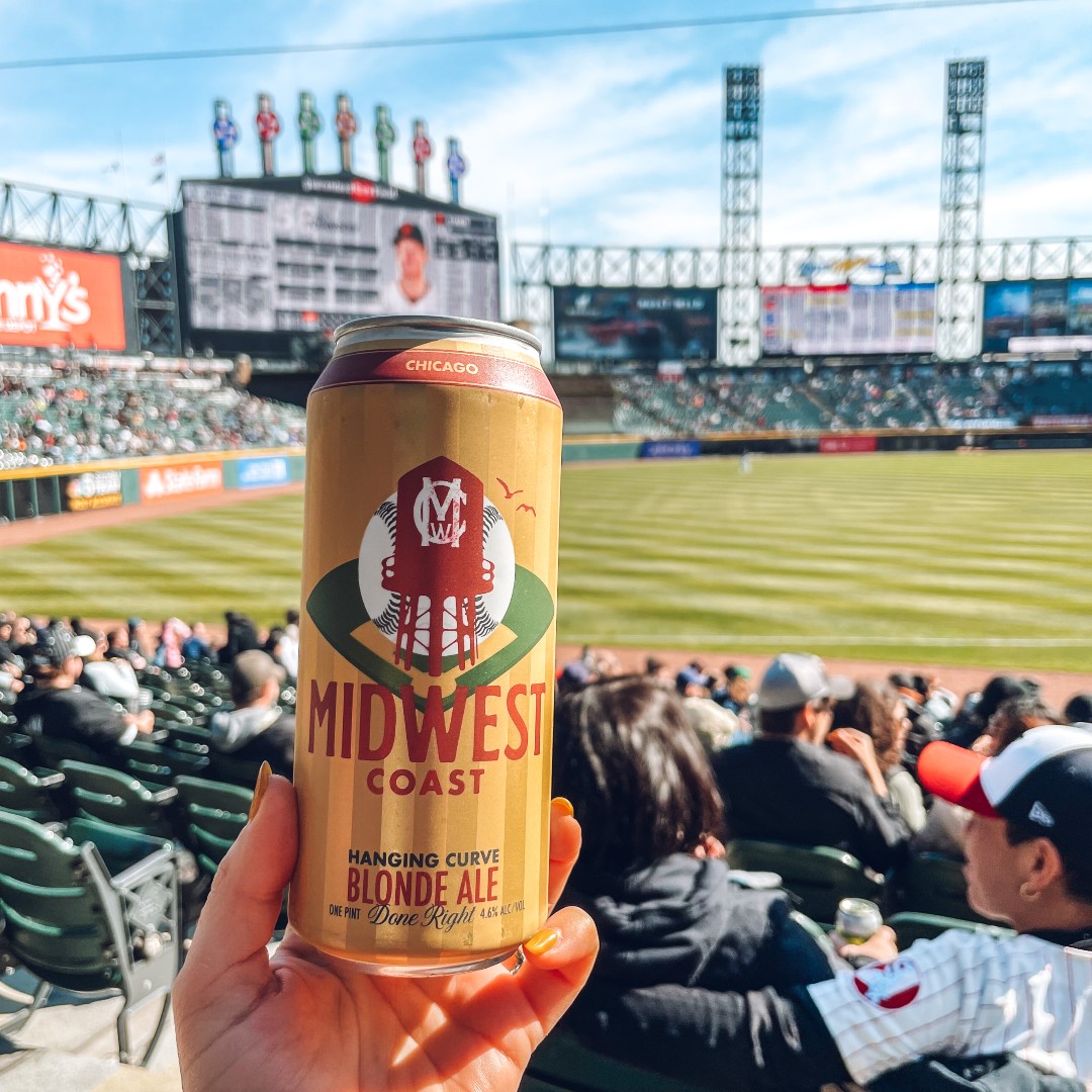Quite literally the perfect baseball weather day. Grab a can of Hanging Curve from the Craft Kave to crush at the game this weekend.