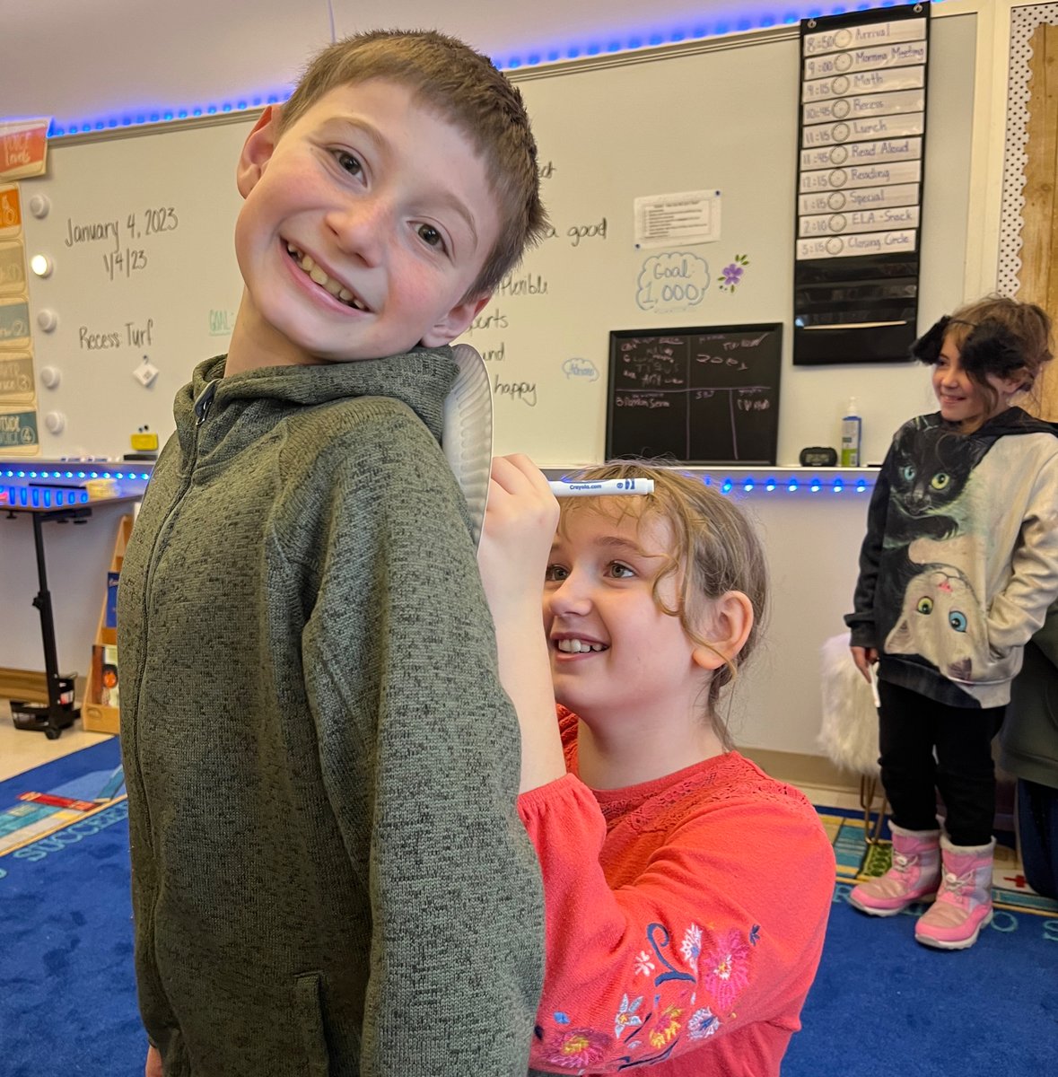 UnionVt's tweet image. Just a few memories from Miss Eliza’s  4️⃣th grade class!

1. Positivity Plates 🍽 
2. Future Flaggers 🇺🇸 
3. Sledding during recess 🛷
4. Escape Room math ➗ 
5. Making the best of indoor recess 🧩