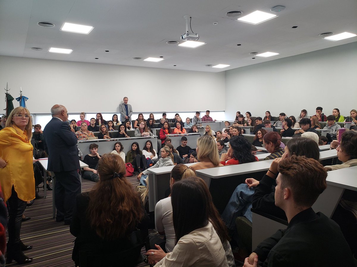 Estamos muy orgullosos del convenio firmado en <a href="/LaSiglo21/">Universidad Siglo 21</a> con GEMA - Grupo Empresarial de Mujeres Argentinas. Se abren muchas oportunidades para articular y generar acciones de impacto para nuestros alumnos y egresados. @CarlosSavi <a href="/pablorivarola/">Pablo Rivarola</a>