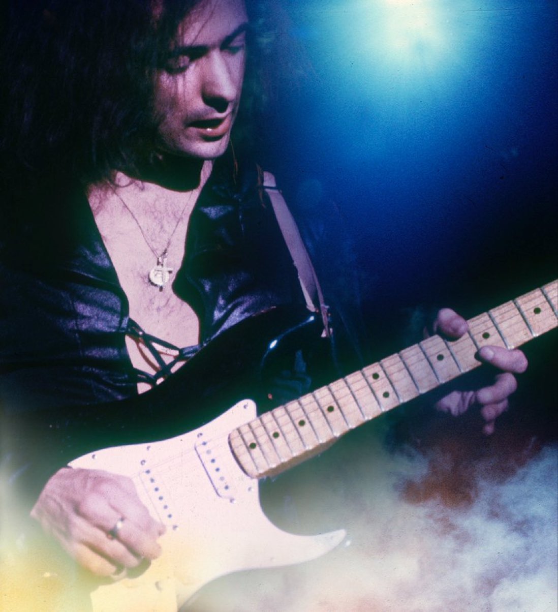 Happy 78th birthday to the legendary Ritchie Blackmore who was born this day in 1945. 