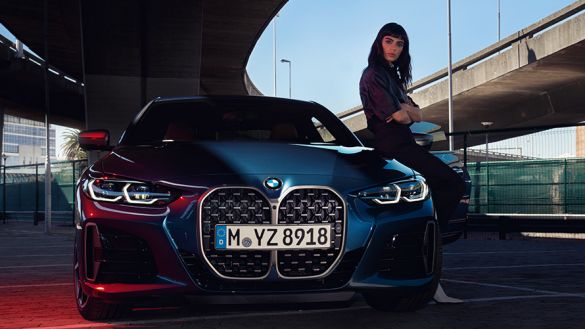SpamovilBMW's tweet photo. Disfruta del fin de semana manteniendo tu coche siempre a la última, disfruta de Amazon Alexa y BMWMaps con el nuevo sistema Remote Software.
#BMWSpamovil #BMWService #spamovil #tallerautorizadobmw #serviciooficialbmw #BMWmaps https://t.co/BSdUxihHeT