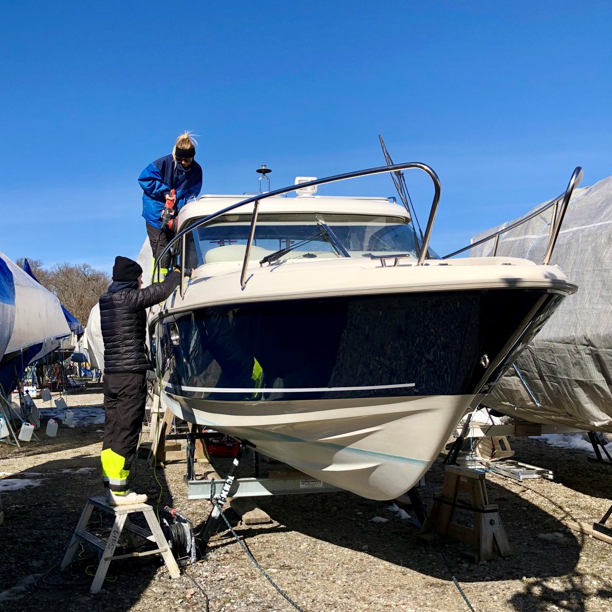 Visste du att: Som medlem i <a href="/Kryssarklubben/">Sve.Kryssarklubben</a>  har du tillgång till bra och praktiska råd inför vårrustningen av din båt: sxk.se/artiklar/smart…
Bli medlem här: sxk.se/erbjudande-pa-…
#vårrustabåten #segelbåt #motorbåt #skärgård #svenskakryssarklubben #kryssarklubben #fritidsbåt