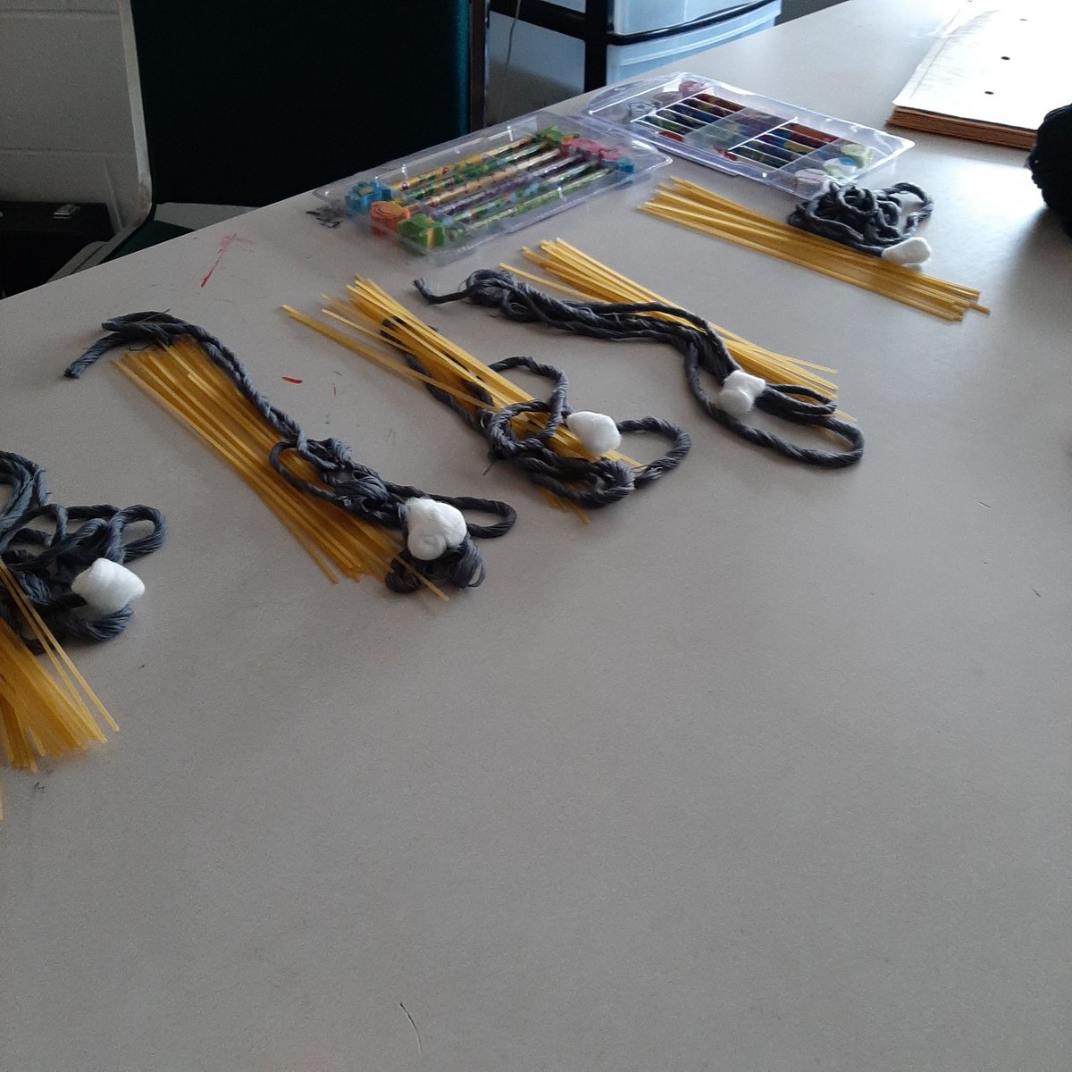 shescounselling's tweet photo. I wonder what we're getting ready for? 🤔😉#SpaghettiChallenge #CreativeCritters @HRCEHealthPromo @HRCE_NS @she_ns https://t.co/dHpA3ROVNc