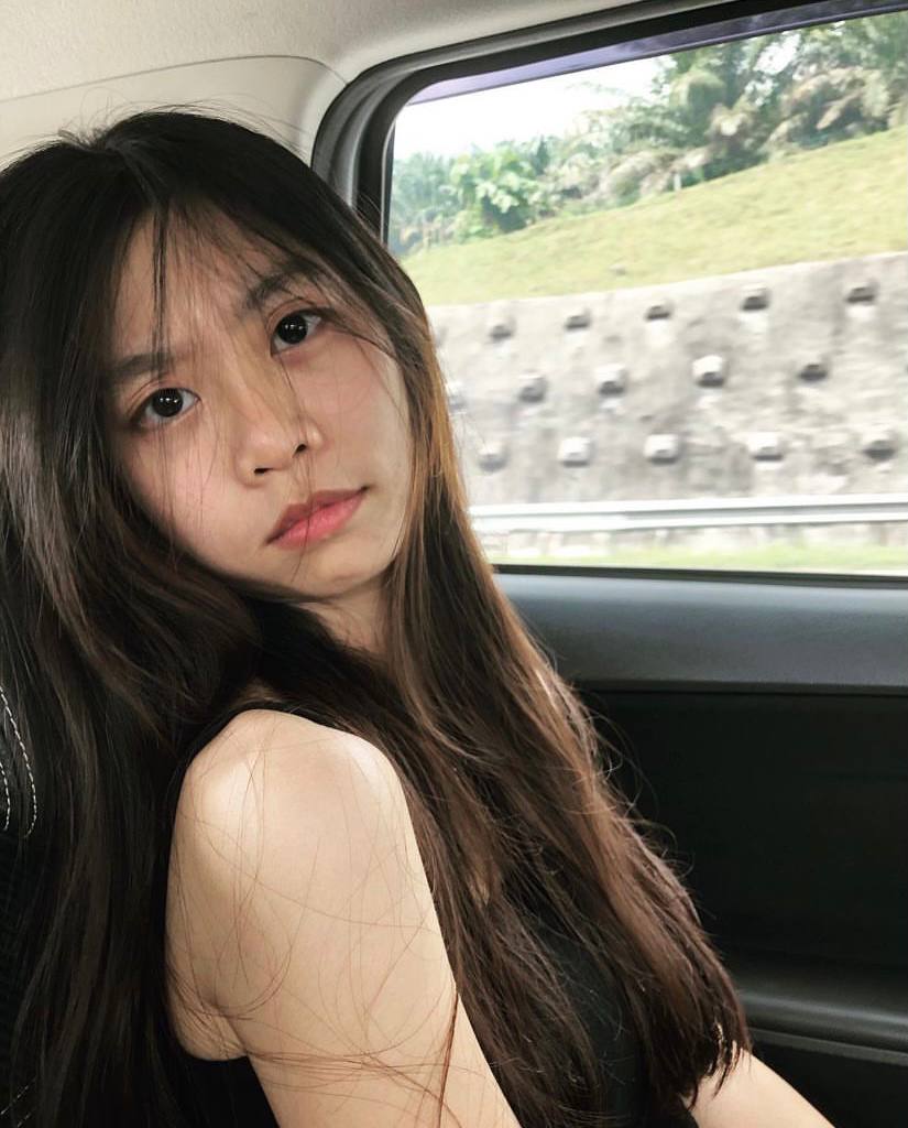 马来西亚人 21岁 可约 月亮不睡我不睡 什么姿势我都会 #马来西亚女生 #马来西亚