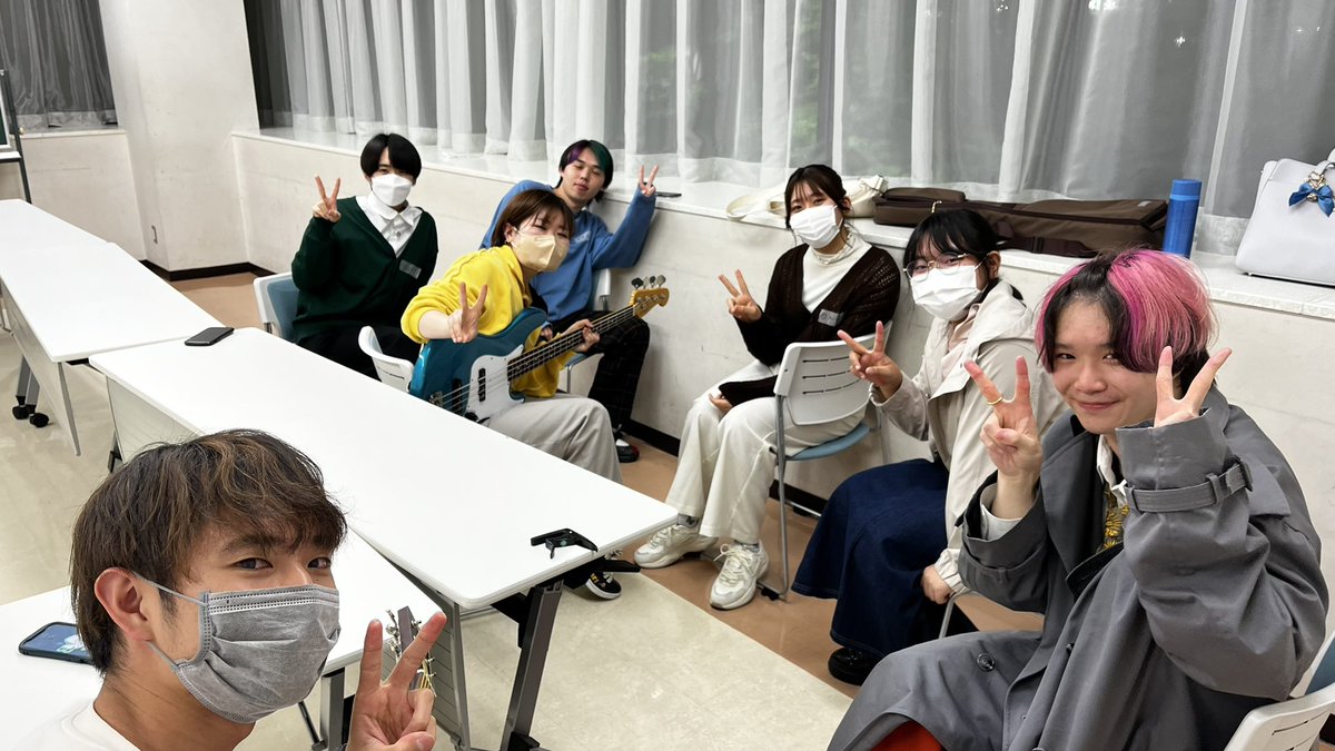 MAD_project_'s tweet photo. 本日はたくさんの一回生と二回生にお越しいただき、サークルメンバー共々非常に喜んでおります！

来週以降もサークルの方活動しておりますので、いつでも見学にいらしてください！！ https://t.co/yti6W5hJ7K
