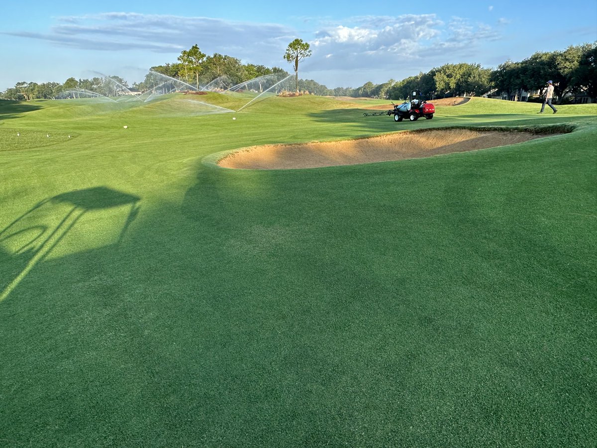 ShaneRice33's tweet image. Great start to the day as we got maybe 0.05” of rain! We will take what we can get. 230 on the sheet today. Friday foliar w/calcium upped a little bit. Chevy did not like Benny’s guy he made. I had no idea what he was barking at #turfdog #dogsofturf