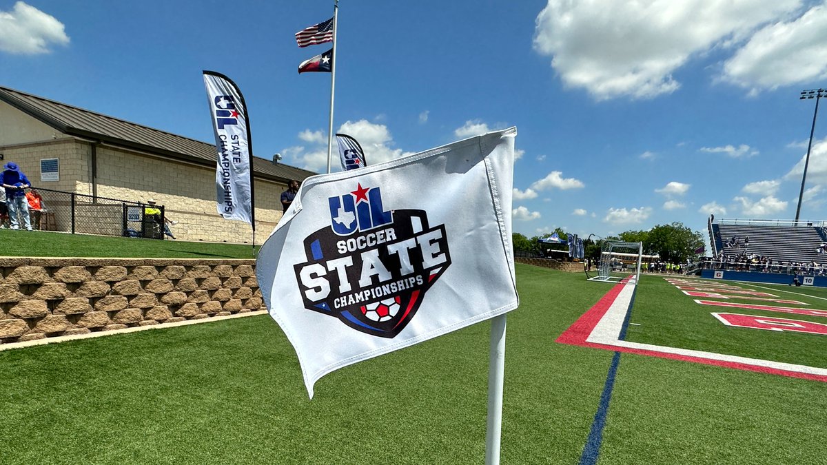 Day 3️⃣ of the 2023 #UILState Soccer Tournament!

⚽️ Info uiltexas.org/soccer/state
Watch Live 🖥️ bit.ly/413Q63U
Stats 📊 uilstats.com
Program 📖 adobe.ly/3U2oyJv
