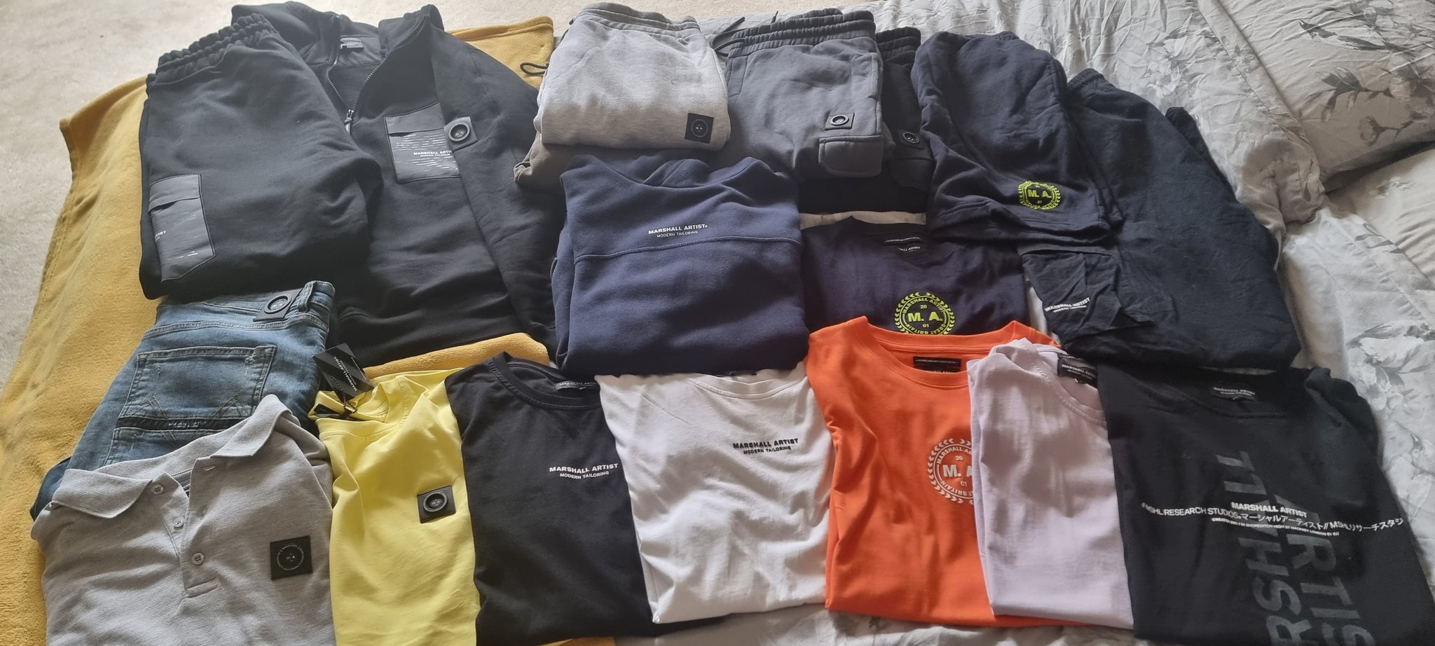Marshall hotsell artist clothing