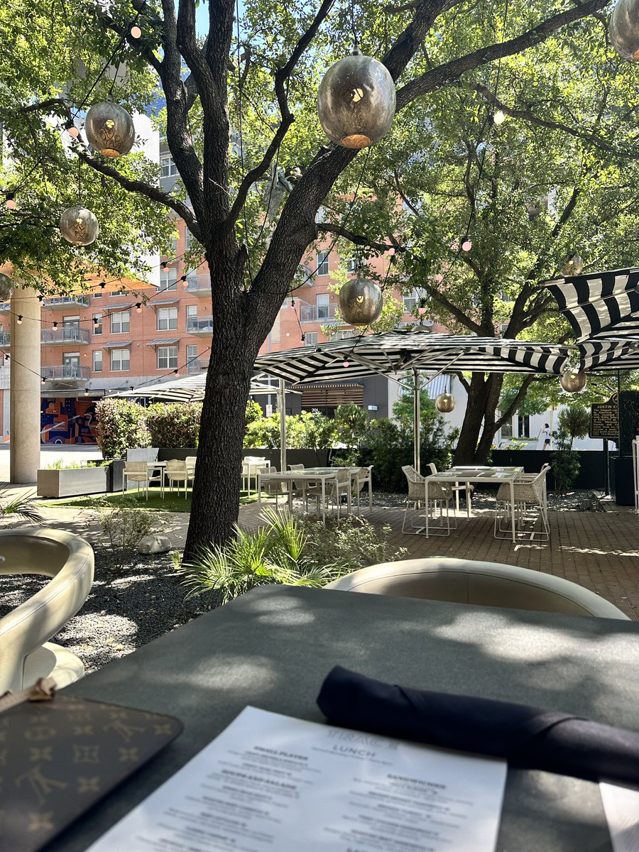 Adriana_Lacy's tweet image. Hey Austin! I’m around this weekend for  #ISOJ2023. let’s hang!