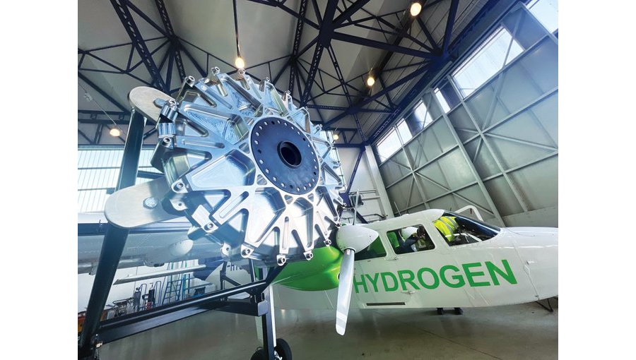 fuelcellsworks's tweet photo. .@CAeS_UK Welcomes Evolito to Its #Hydrogen-Powered Aircraft Demo - #ProjectFresson - the world-leading pioneer of automotive axial-flux electric motors - https://t.co/X8TQAt2Yft #HydrogenNow #HydrogenEconomy #HydrogenNews #H2 #CleanHydrogen #Decarbonise #CleanEnergy #NetZero https://t.co/EuqzTGGXEI