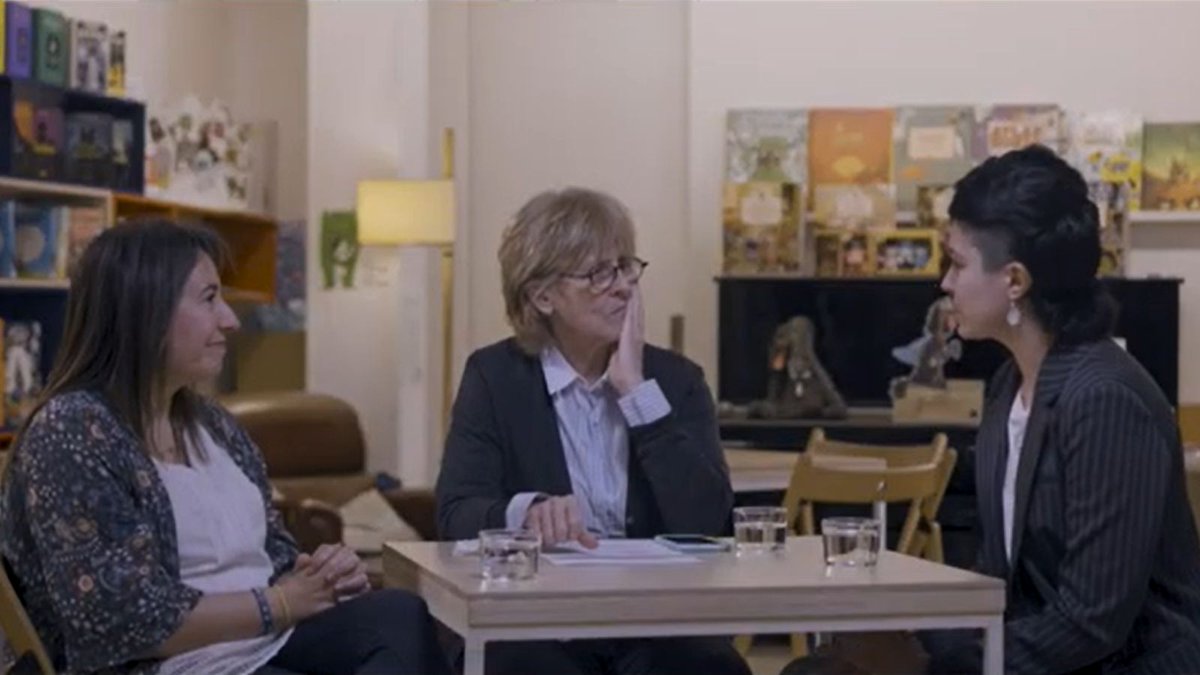 🔵“Estic segura que el futur serà millor. Perquè la Montse i la Patri estan carregades de raó” 

Així de positiva projecta el futur la periodista Mercedes Milà, qui protagonitza la història #AprenemCadaDia 2023 amb <a href="/montsebizarro/">Montse Bizarro Amat</a> i <a href="/PGimenezFos/">Patrícia Giménez Fos</a>  

📹youtube.com/watch?v=8VF4UW…