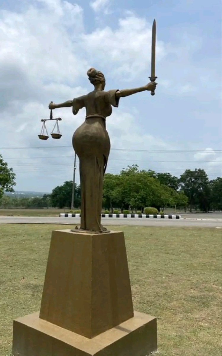 AsuquoDavid12's tweet photo. Tinubu is a drug Barron and the law is doing nothing
Mamood rigged election and nobody is talking about the law
Tinubu's chief thug, MC Oluomo commited genocide by killing the electorates and the law is doing nothing 
If the people rise up, they'll suddenly remember  the law https://t.co/UnLJPH4vV2