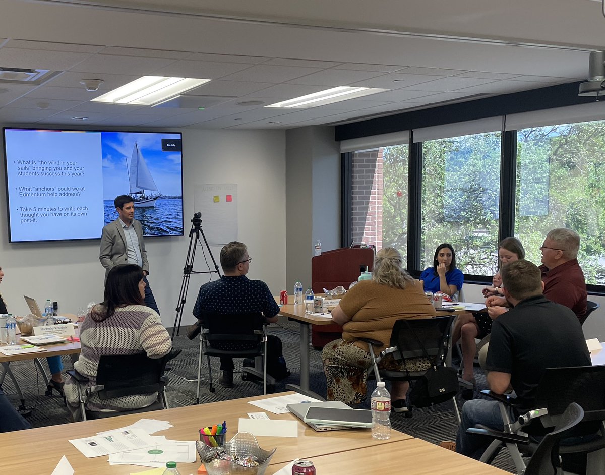 DanKelly1627's tweet photo. Great day of learning from our partners in our rural advisory council.
@edmentum https://t.co/F9FmnoUwpb