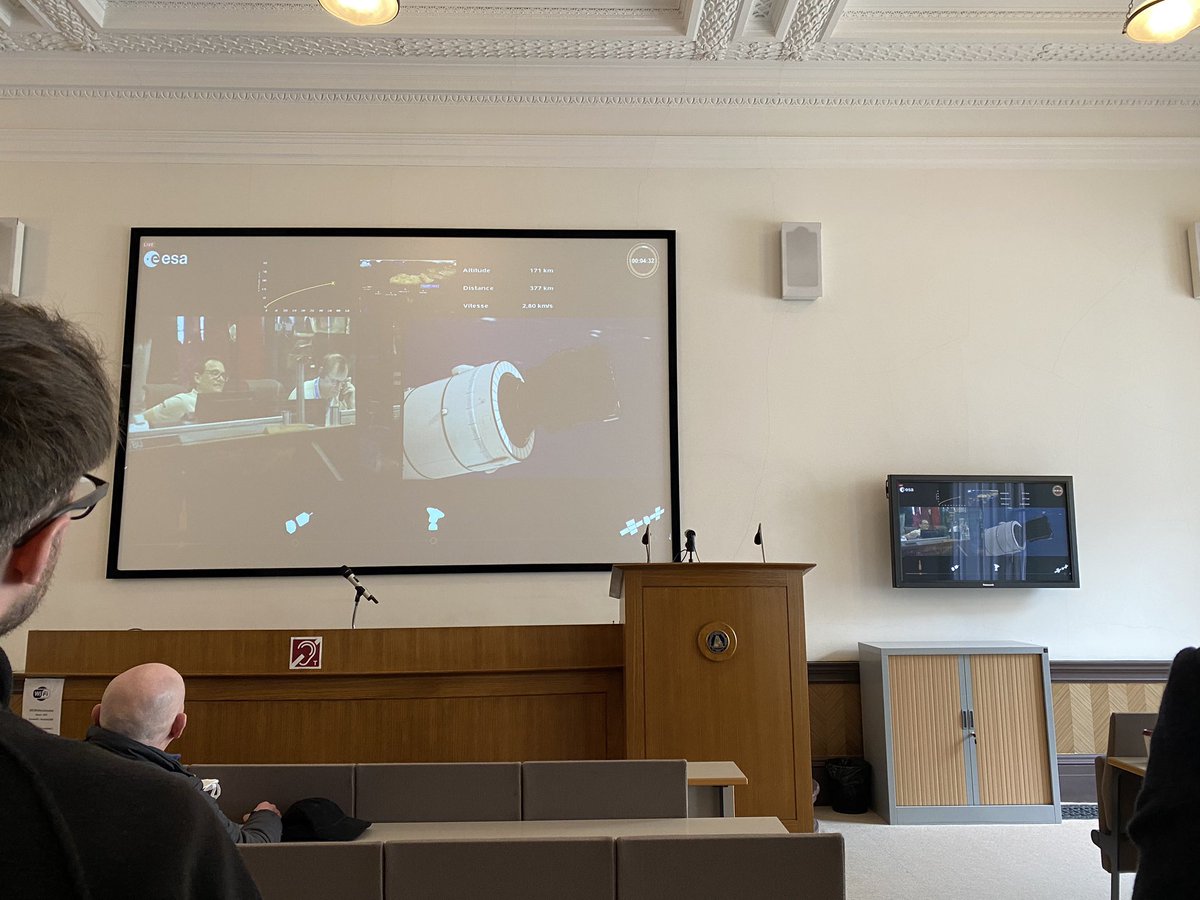 Carly Howett tweet media