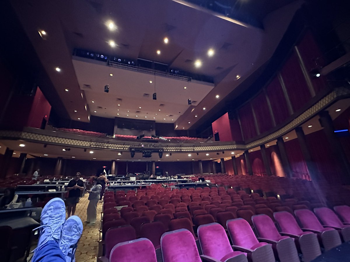 Mark Jude Sullivan (@markjsullivan) on Twitter photo We’re home, baby!
Incredible cast, crew and designers over here at <a href="/Paper_Mill/">Paper Mill Playhouse</a> … Murder on the Orient Express runs April 19 - May 14 We’re home, baby!
Incredible cast, crew and designers over here at <a href="/Paper_Mill/">Paper Mill Playhouse</a> … Murder on the Orient Express runs April 19 - May 14