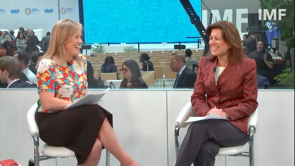 Amanda Walker tweet media