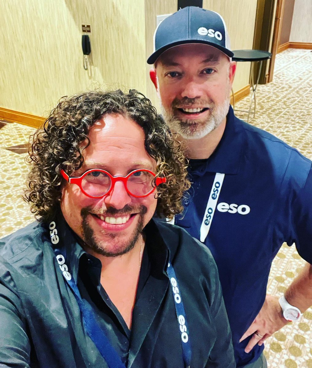 MikeVerkest's tweet photo. Great to catch up with @benabo at @ESO_Solutions #wave2023. Finally!! https://t.co/TWInztVwtU