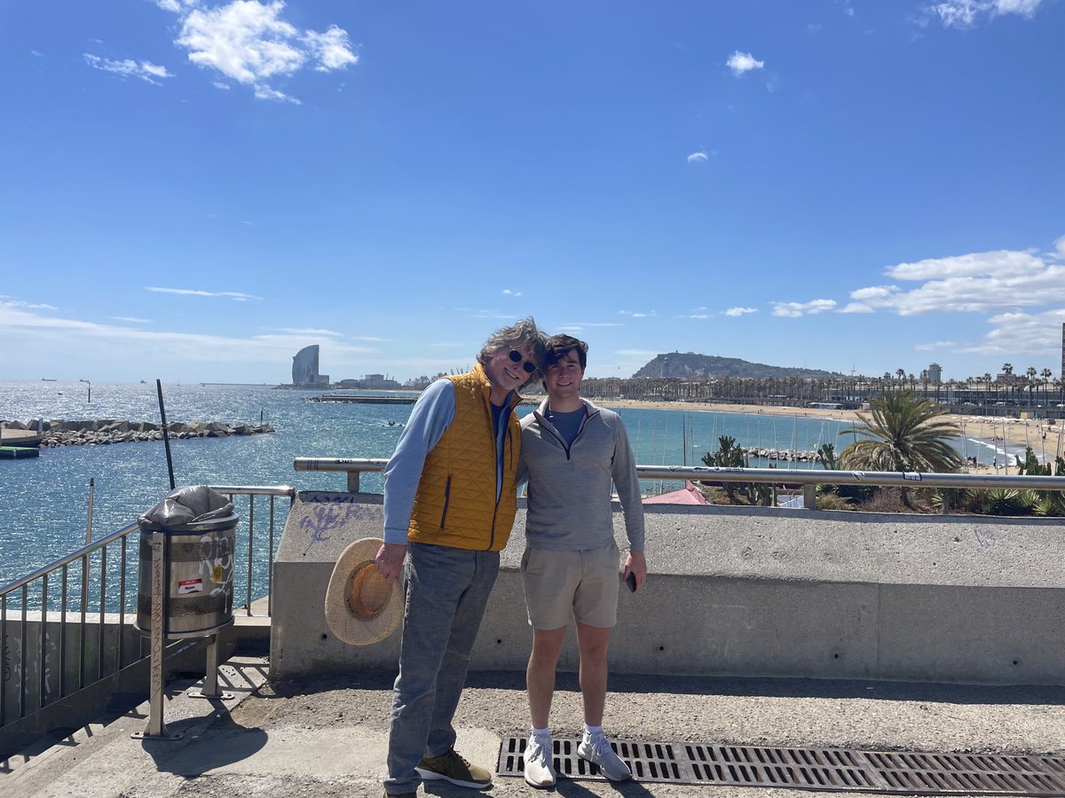 PaulaMaier3's tweet image. Picasso museum was wonderful. Children were so well behaved. People in this museum were less frantic/pushy than in Paris. We walk down to see the ocean.
#barcelonetabeach #picassomuseum #picasso