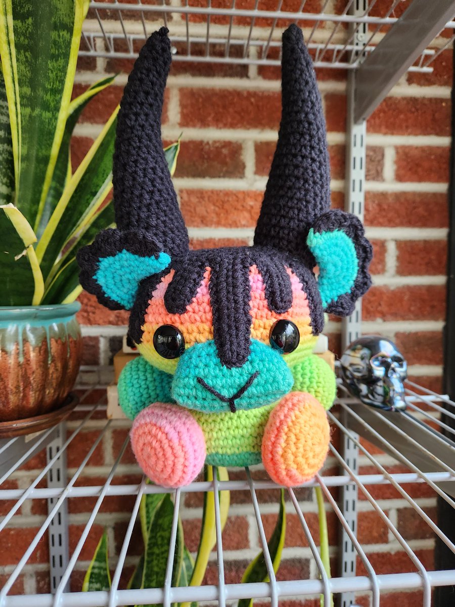 stephrenae95's tweet photo. Finished Work Friday!! 

I finished this lil baby up this week 🩷🧡💛💚🩵

I am absolutely in love with how this one turned out!! 

Show me your finished work in the comments!! https://t.co/QEjrJElWa2