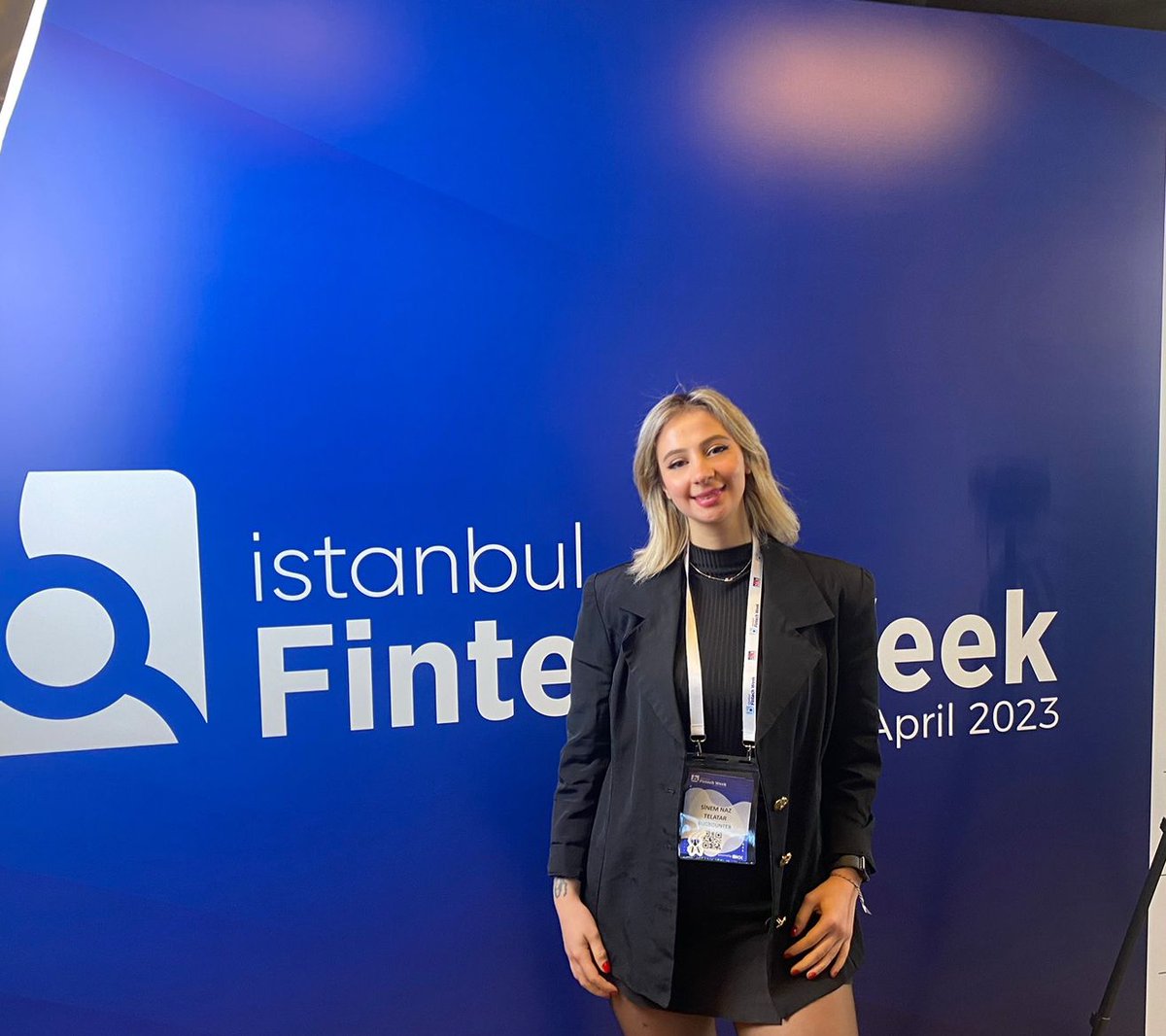 bugbounterr's tweet photo. π Say hi to Sinem from BugBounter Growth Team at @istfintechweek! We're proud to contribute to global business security by helping companies discover critical vulnerabilities with our diverse community of ethical hackers. Let's chat! #istanbulfintechweek #ifw23 #BugBounter https://t.co/Djfu1XmnUH